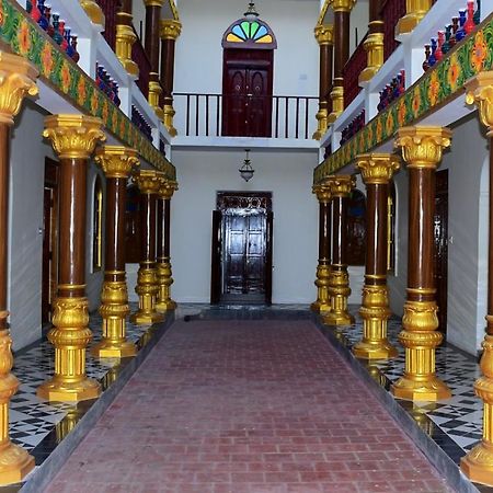 Chettinad Manor Hotell Kānādukāttān Eksteriør bilde